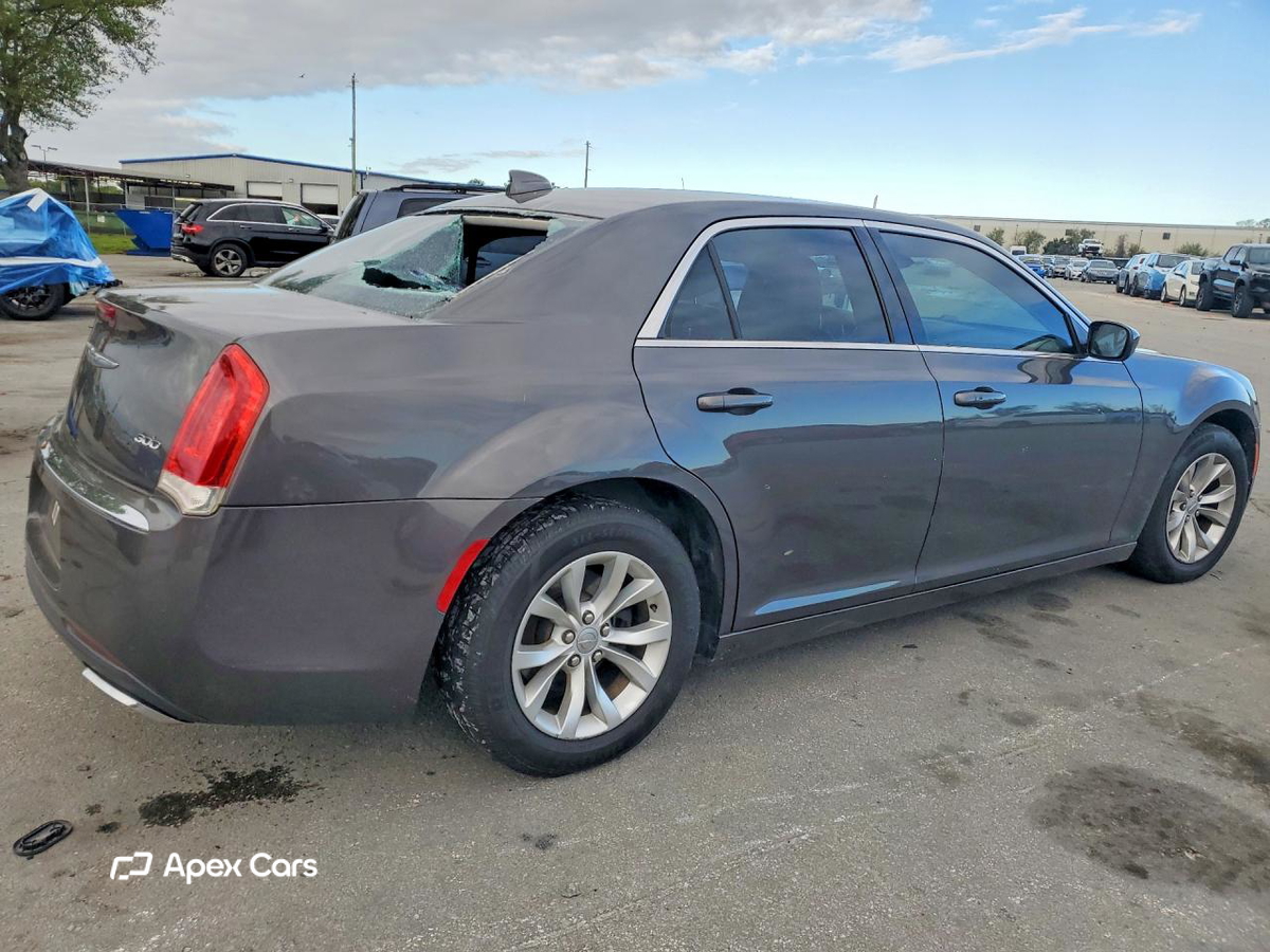 Chrysler 300 2015