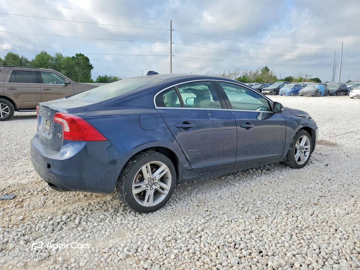 Volvo S60 2015