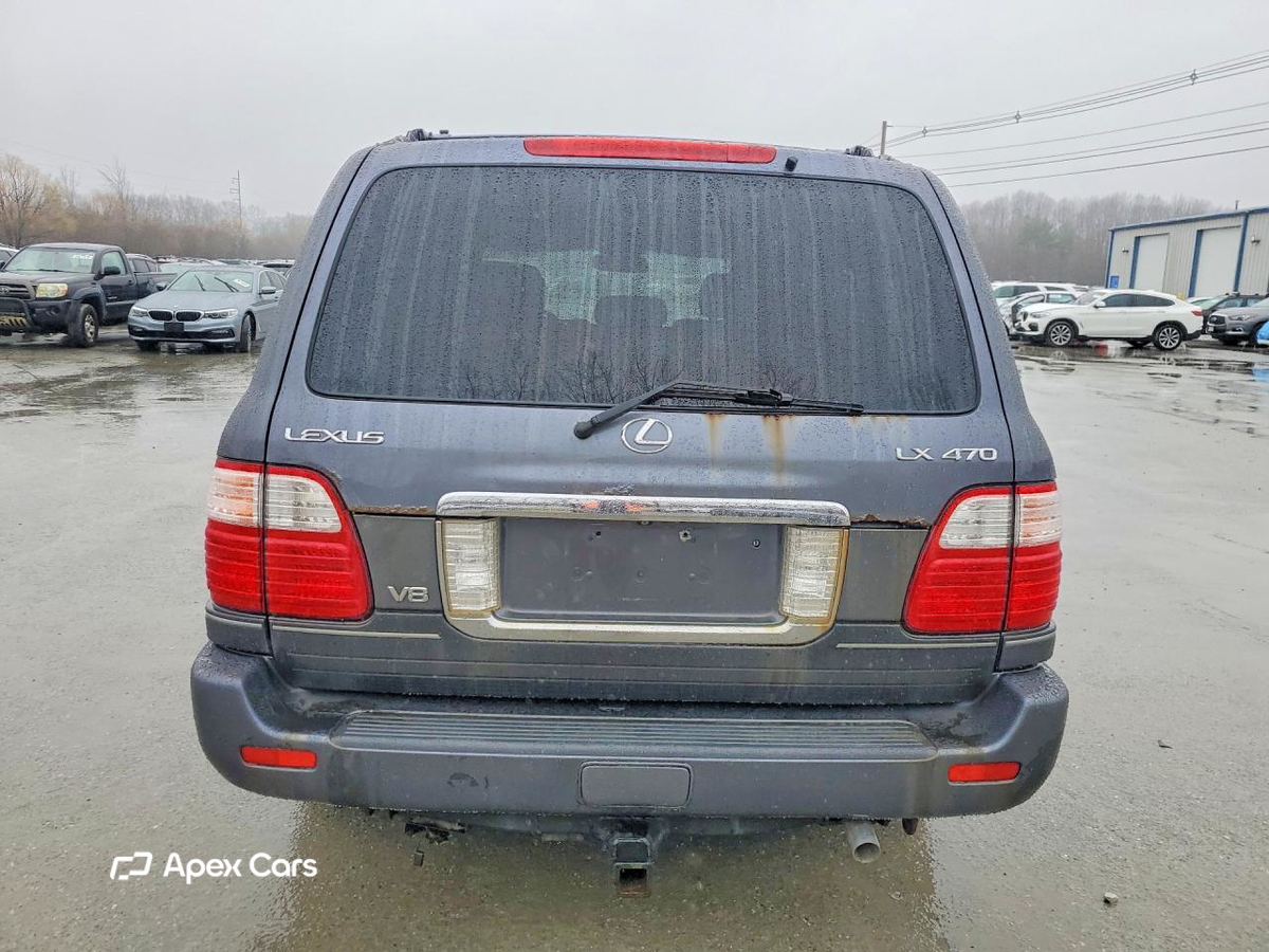 Lexus LX 2005