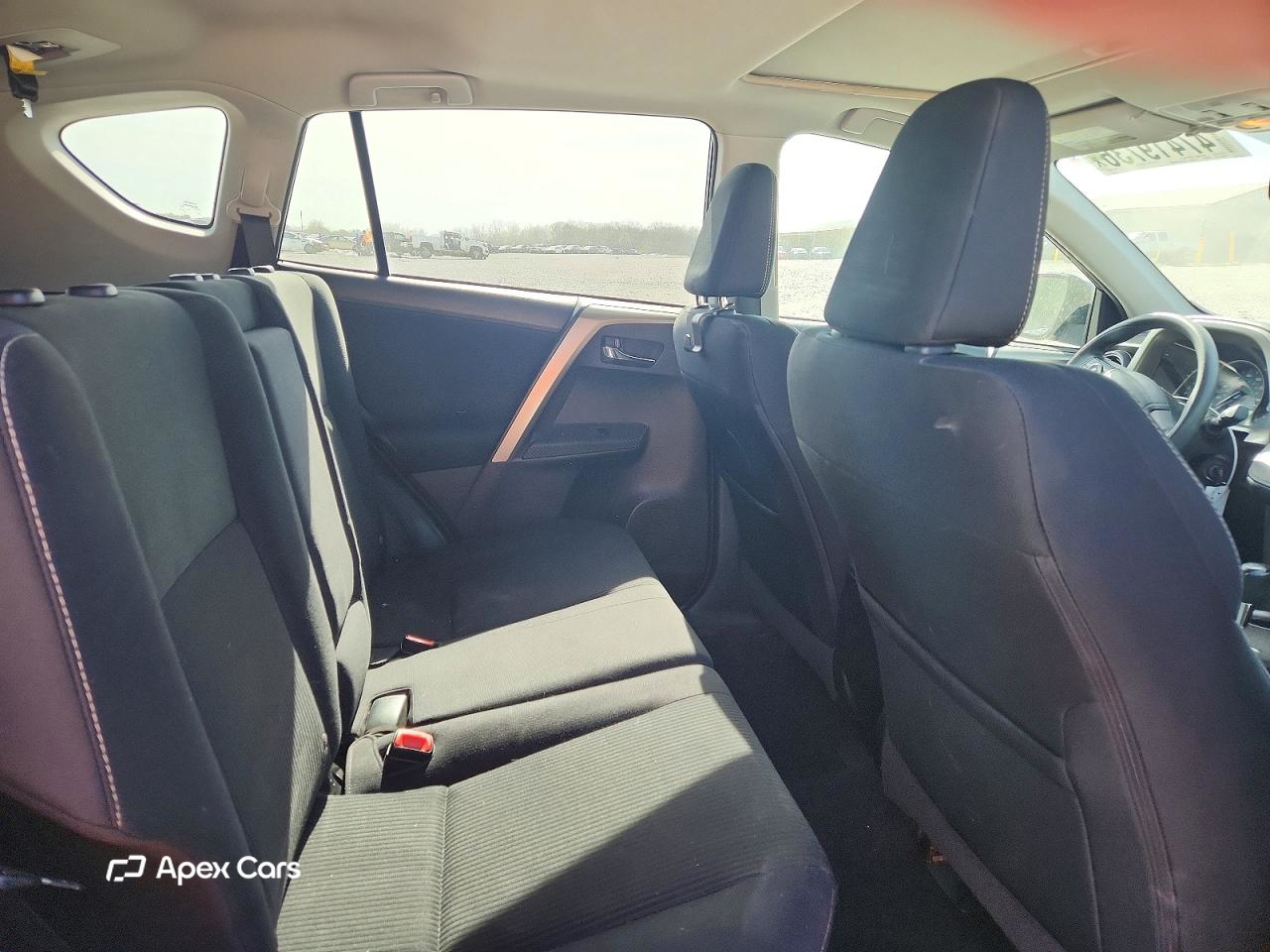 Toyota RAV 4 2015