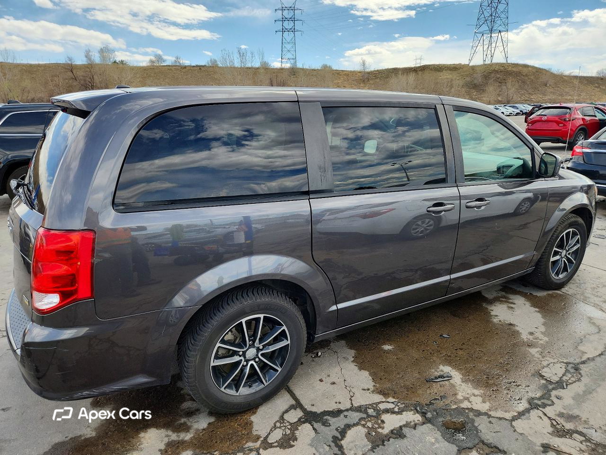 Dodge Caravan 2018