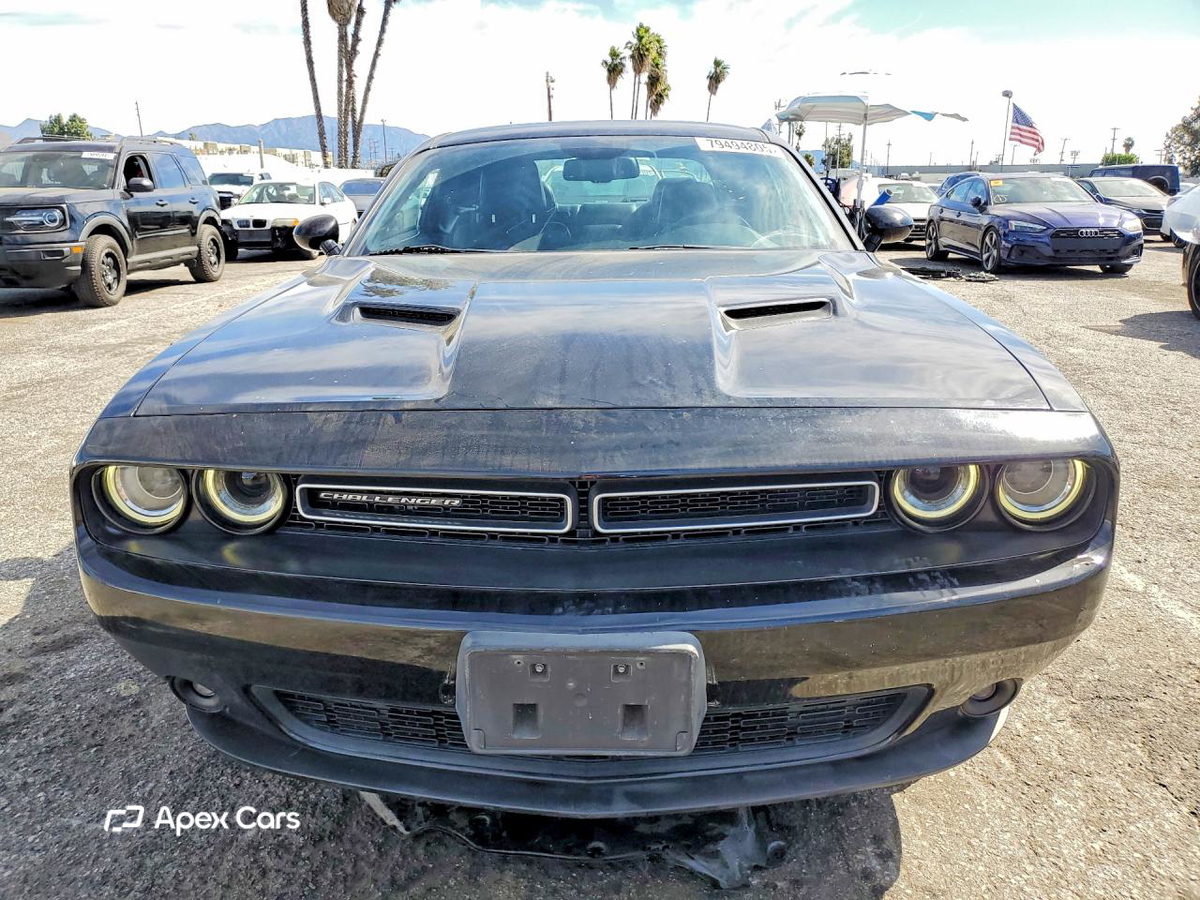 Dodge Challenger 2015