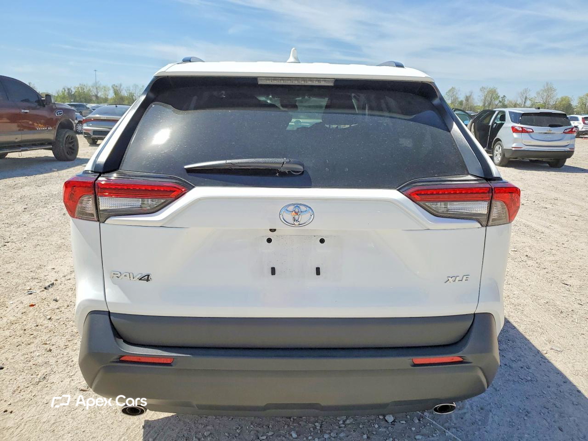 Toyota RAV 4 2025