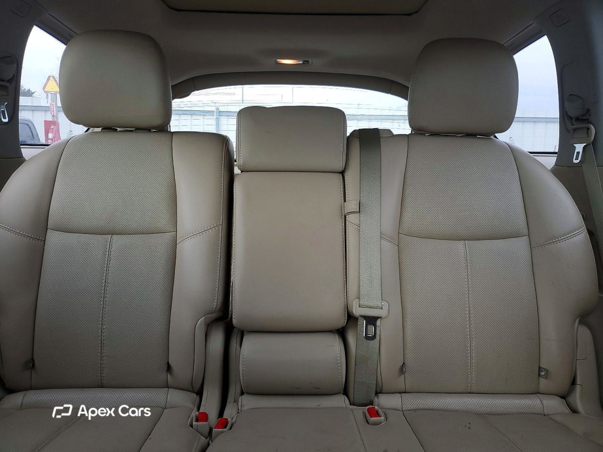 Nissan Pathfinder 2014