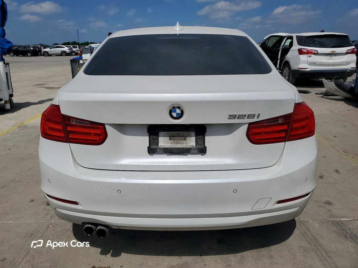 BMW Series 3 2013