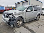Nissan Pathfinder 2011