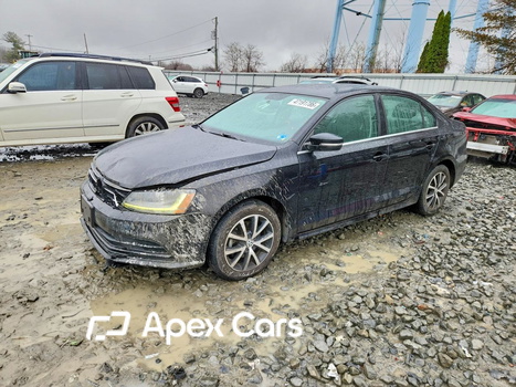 Volkswagen Jetta 2017 - Image 1 of 13
