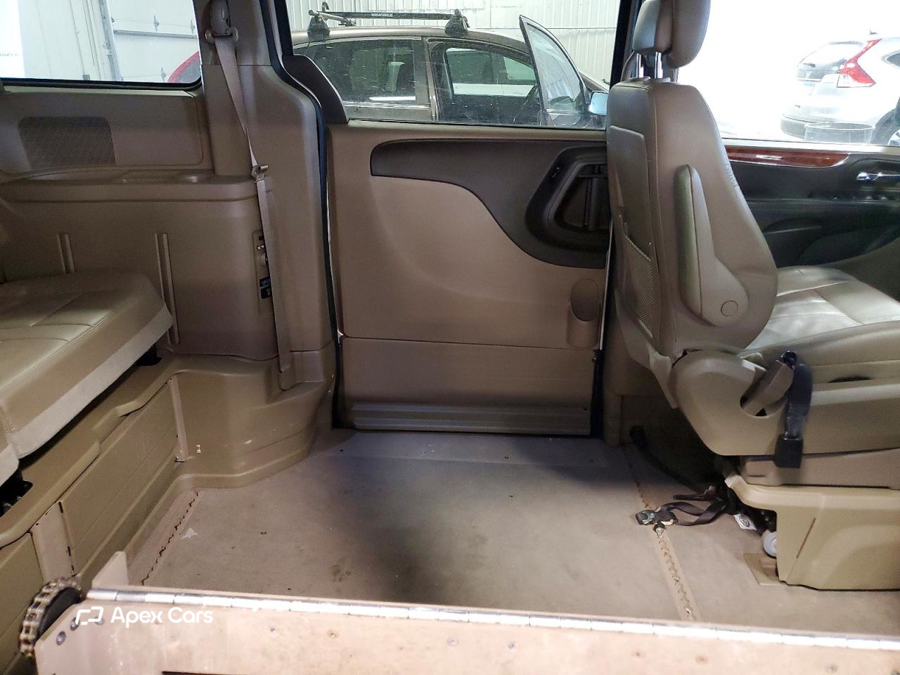Chrysler Voyager 2013