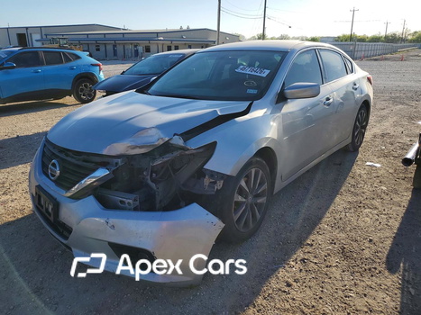 Nissan Altima 2017 - Image 1 of 12
