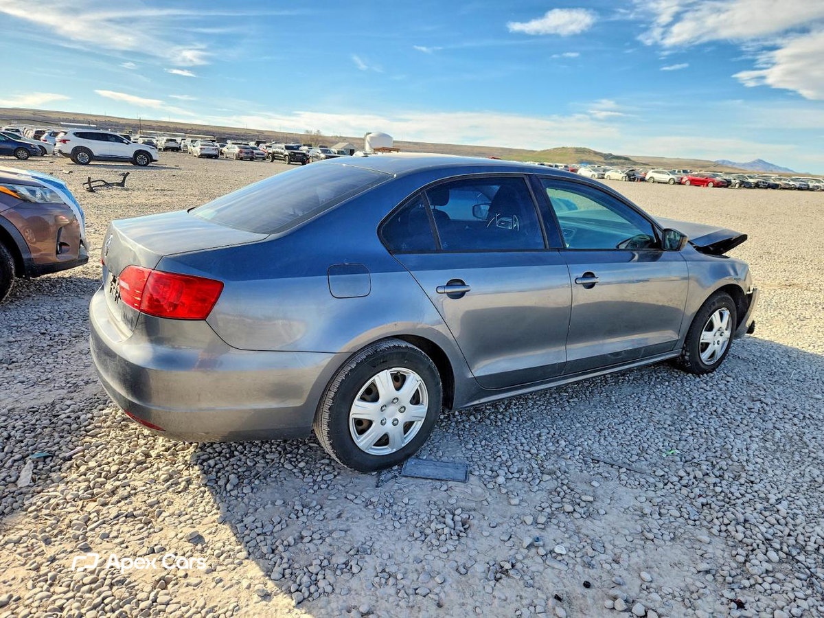 Volkswagen Jetta 2014