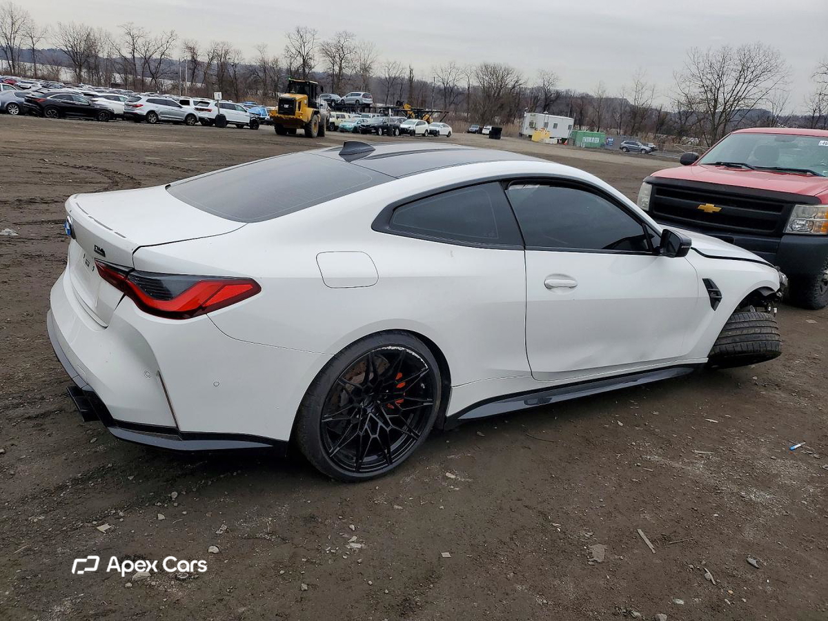 BMW M4 2023