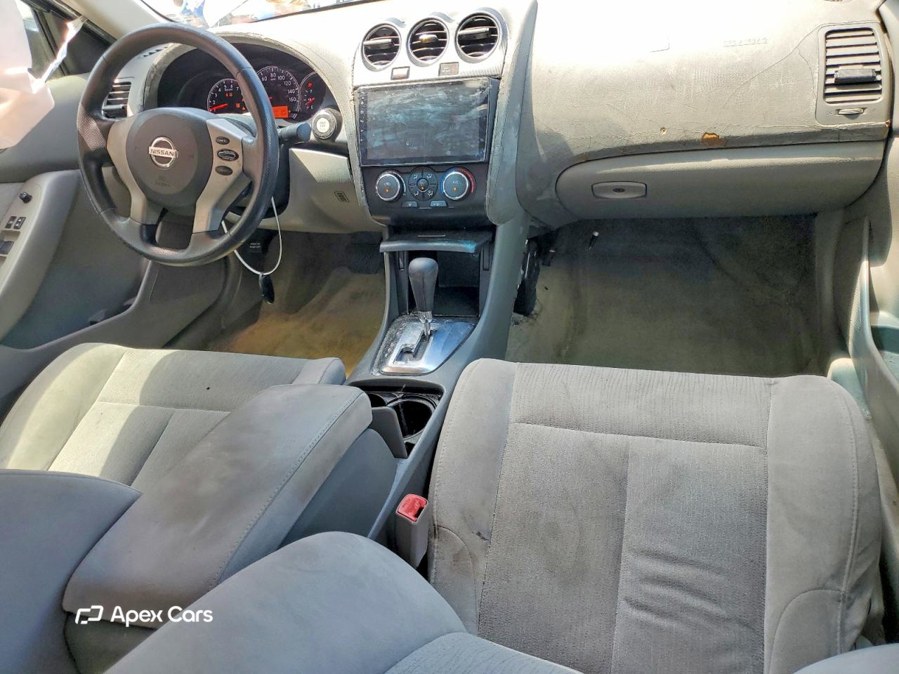 Nissan Altima 2011