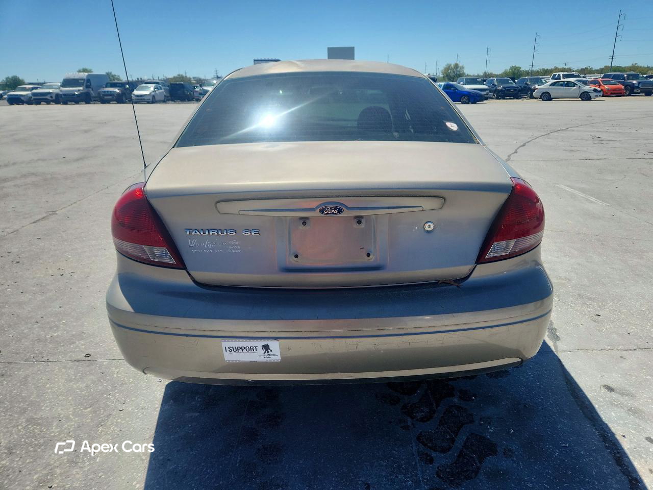 Ford Taurus 2005