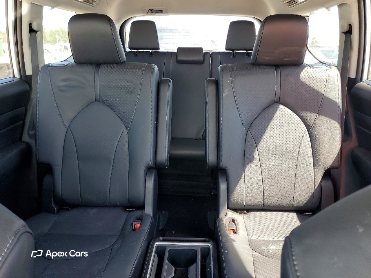 Toyota Highlander 2025