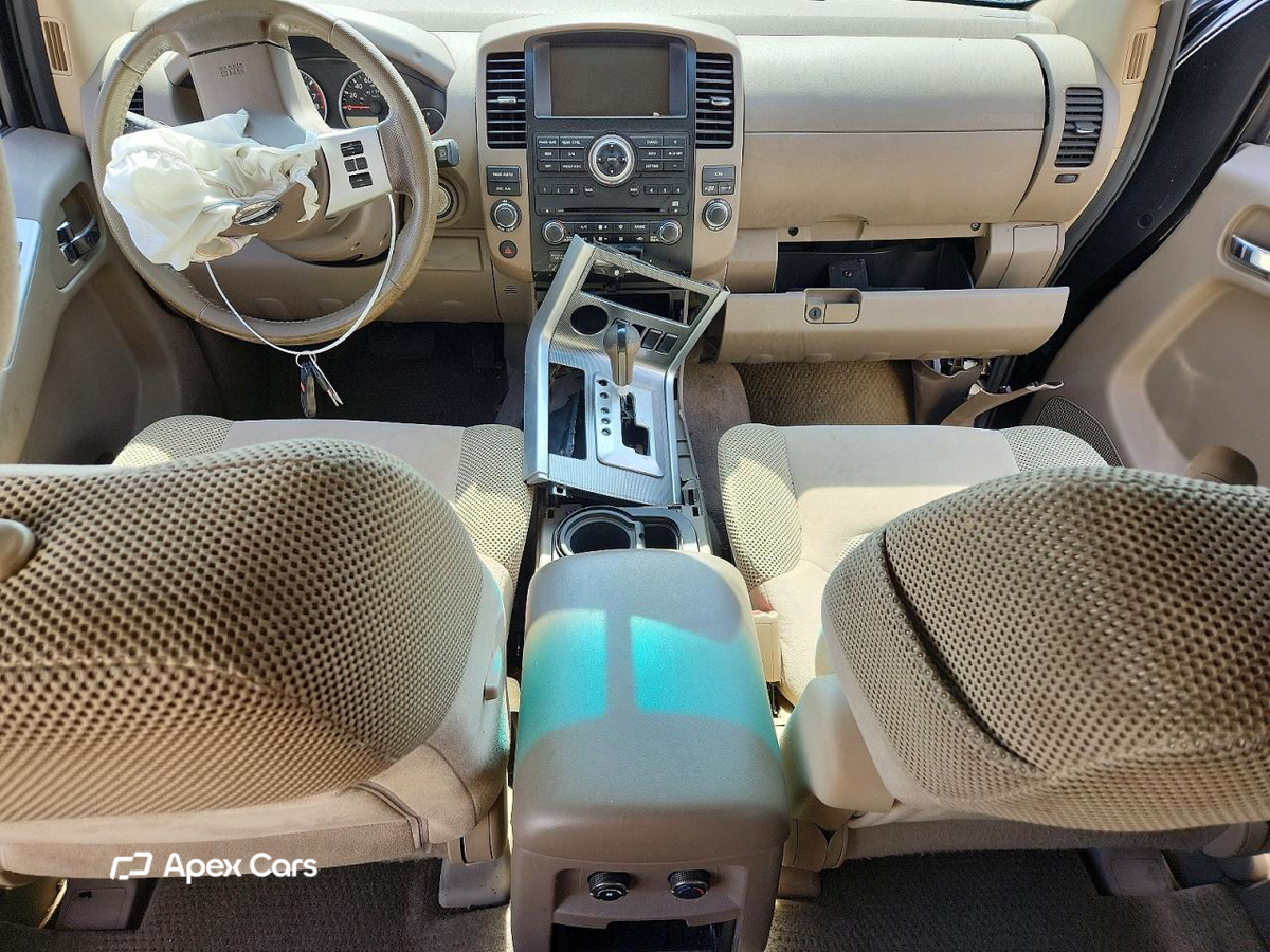 Nissan Pathfinder 2012