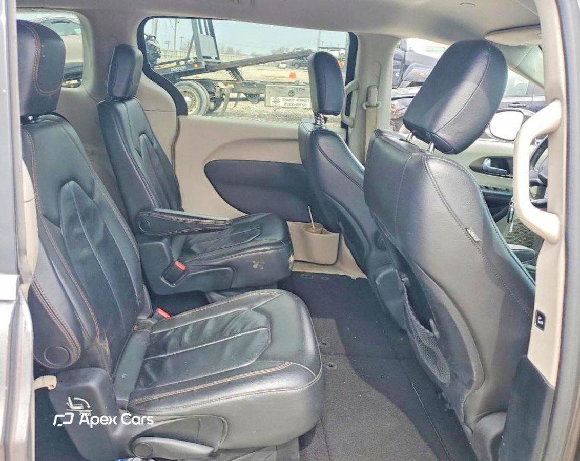 Chrysler Pacifica 2017