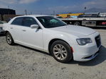 Chrysler 300 2022