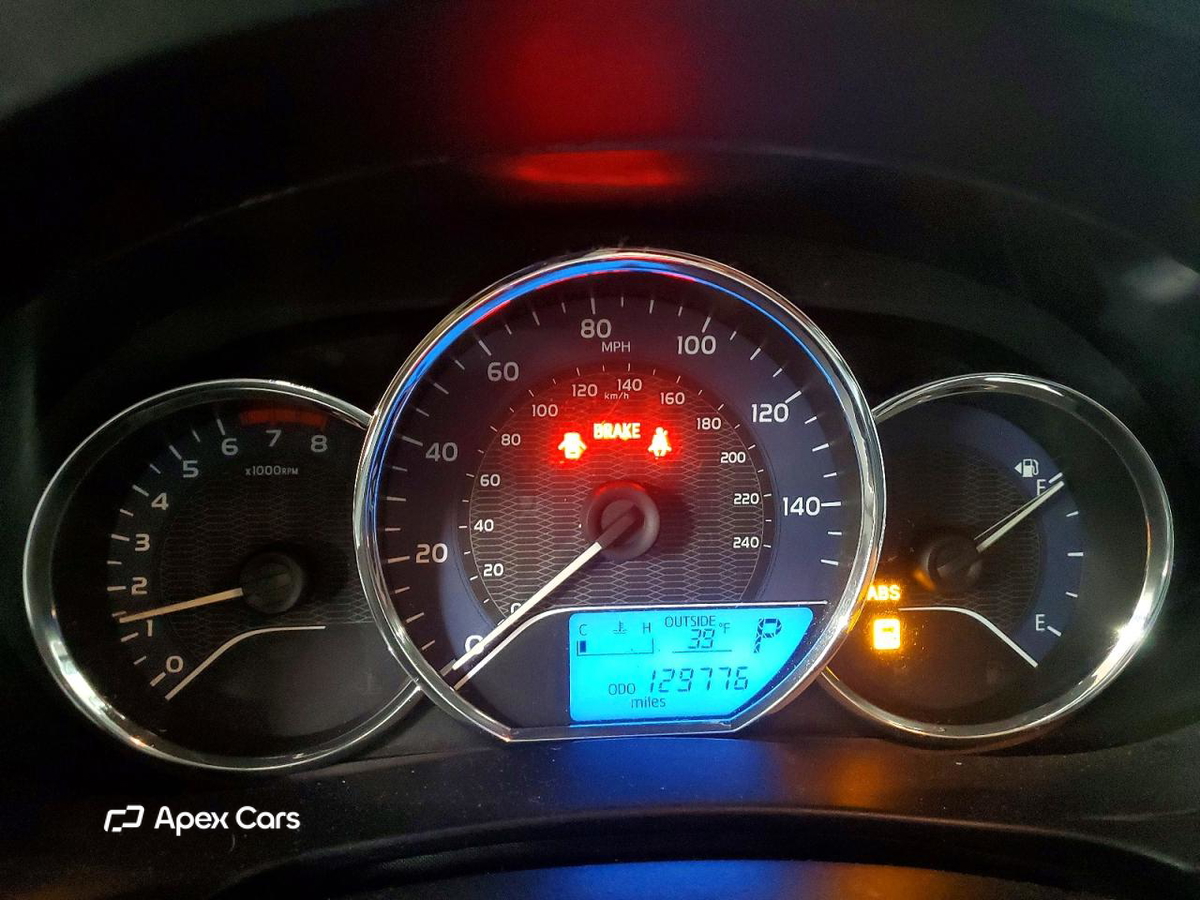 Toyota Corolla 2015