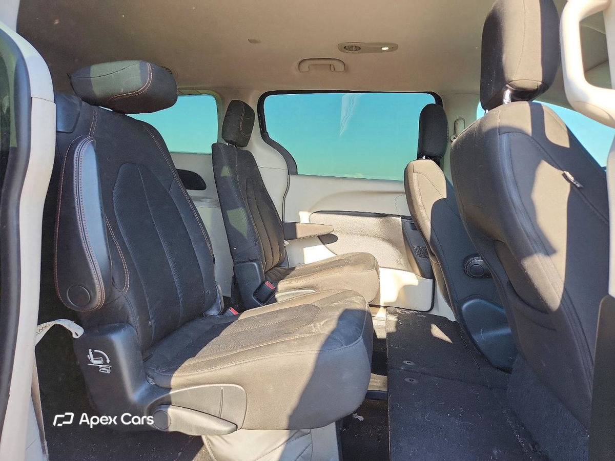 Chrysler Pacifica 2017