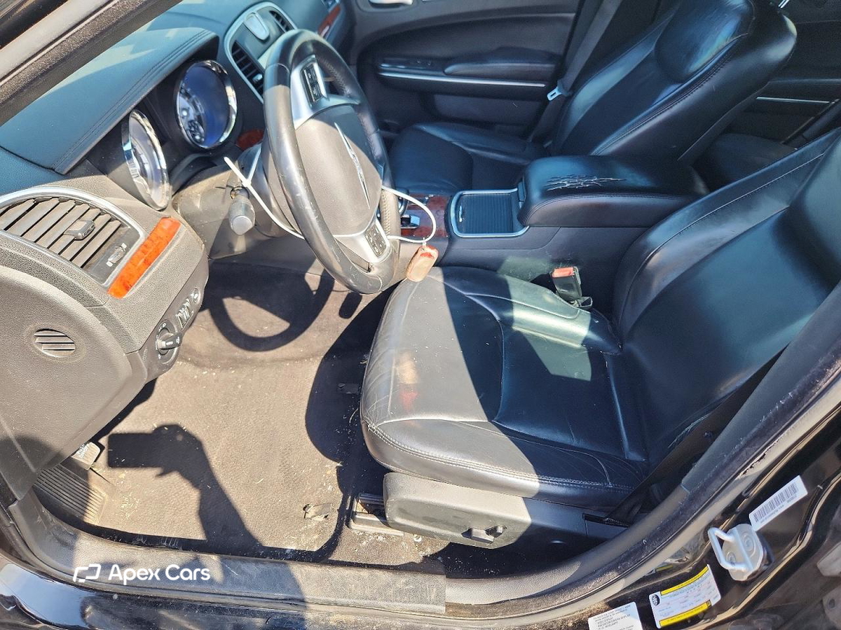 Chrysler 300 2013