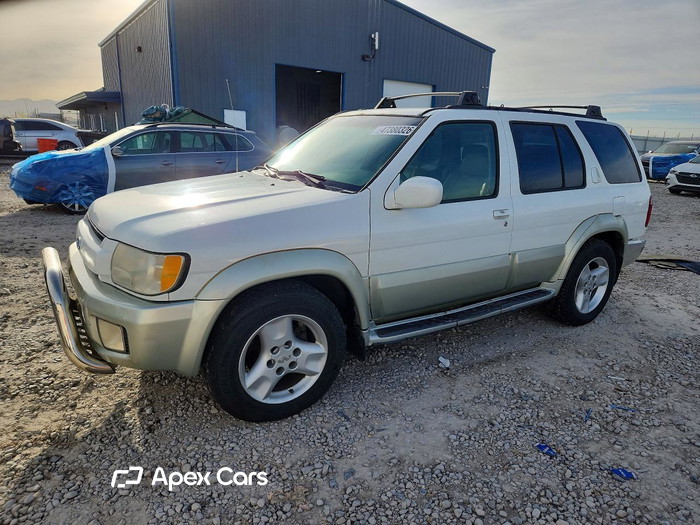 2001 Infiniti QX4 - Image 1 of 5