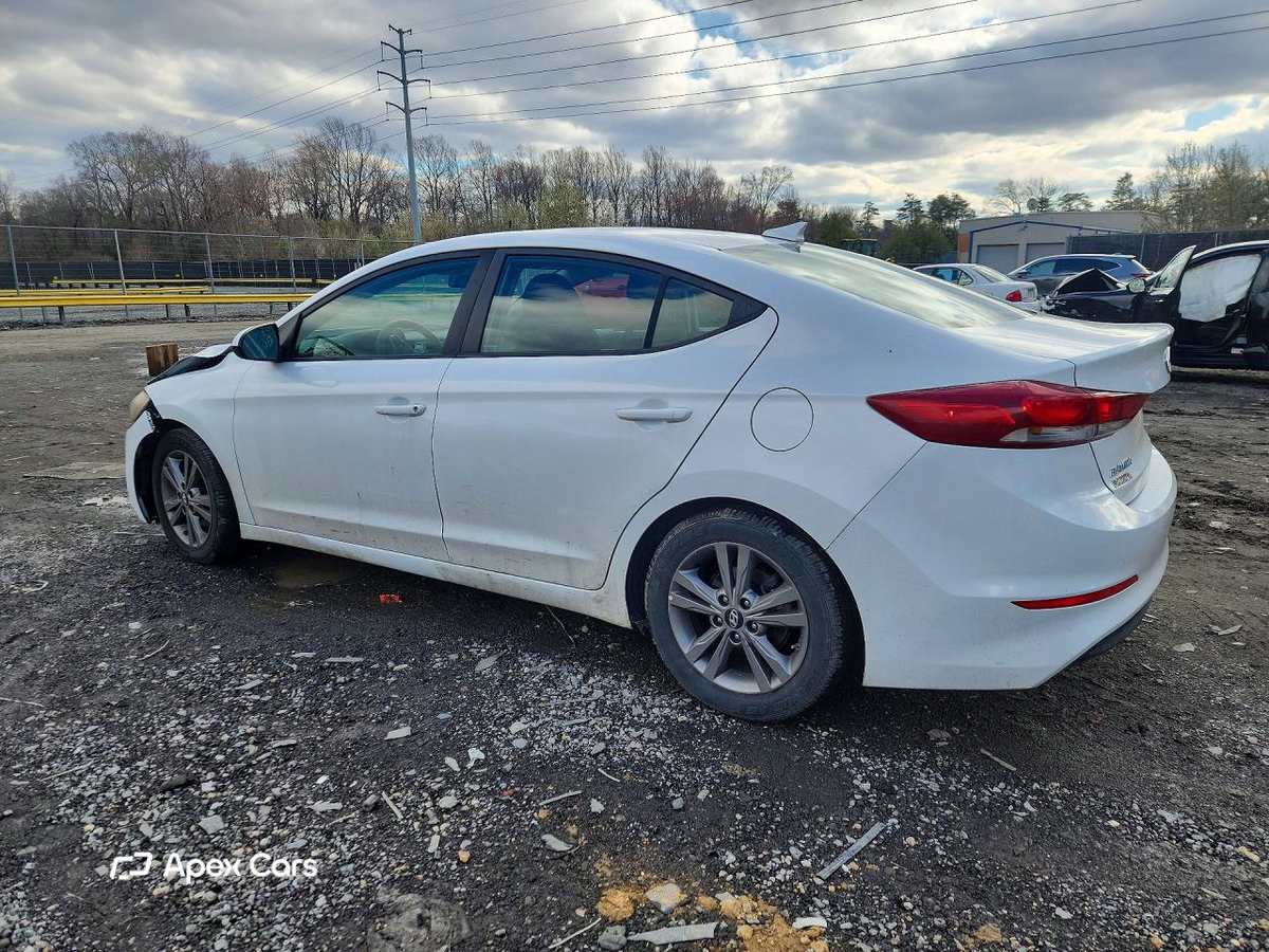 Hyundai Elantra 2018