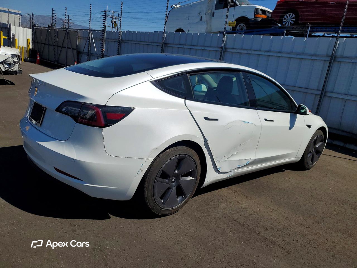 Tesla Model 3 2021