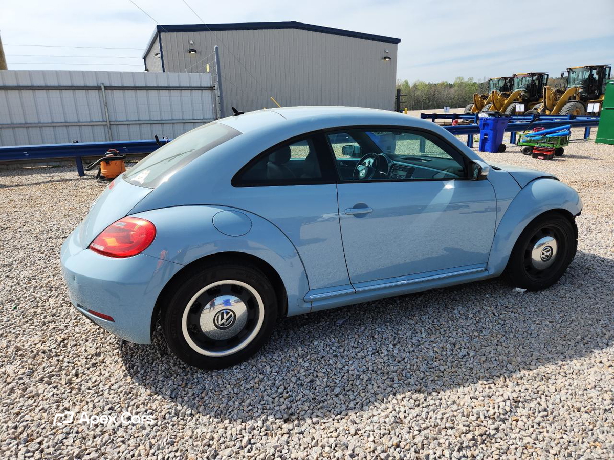 Volkswagen Beetle 2012
