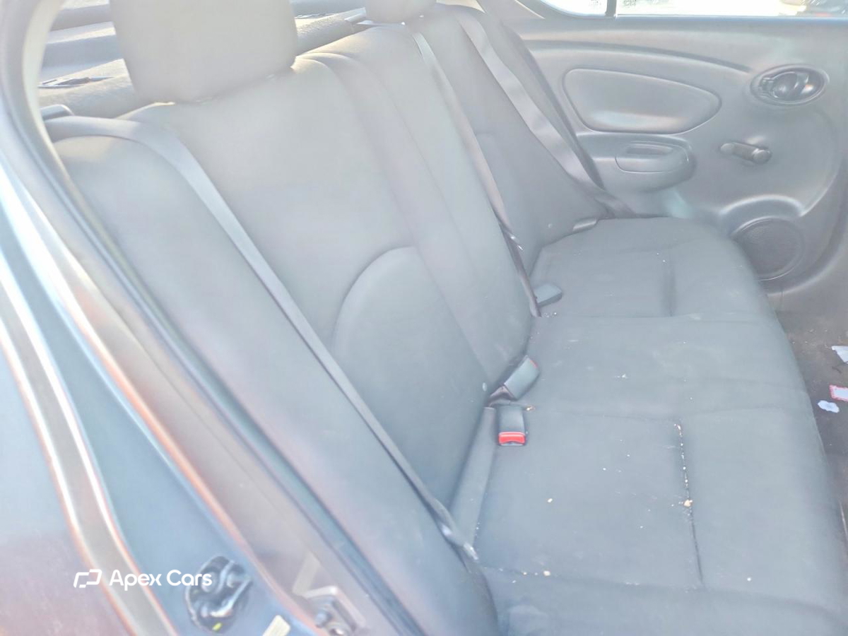 Nissan Versa 2019