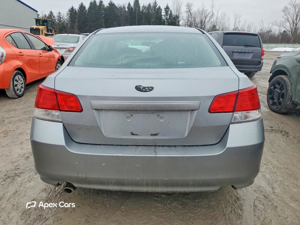 Subaru Legacy 2011