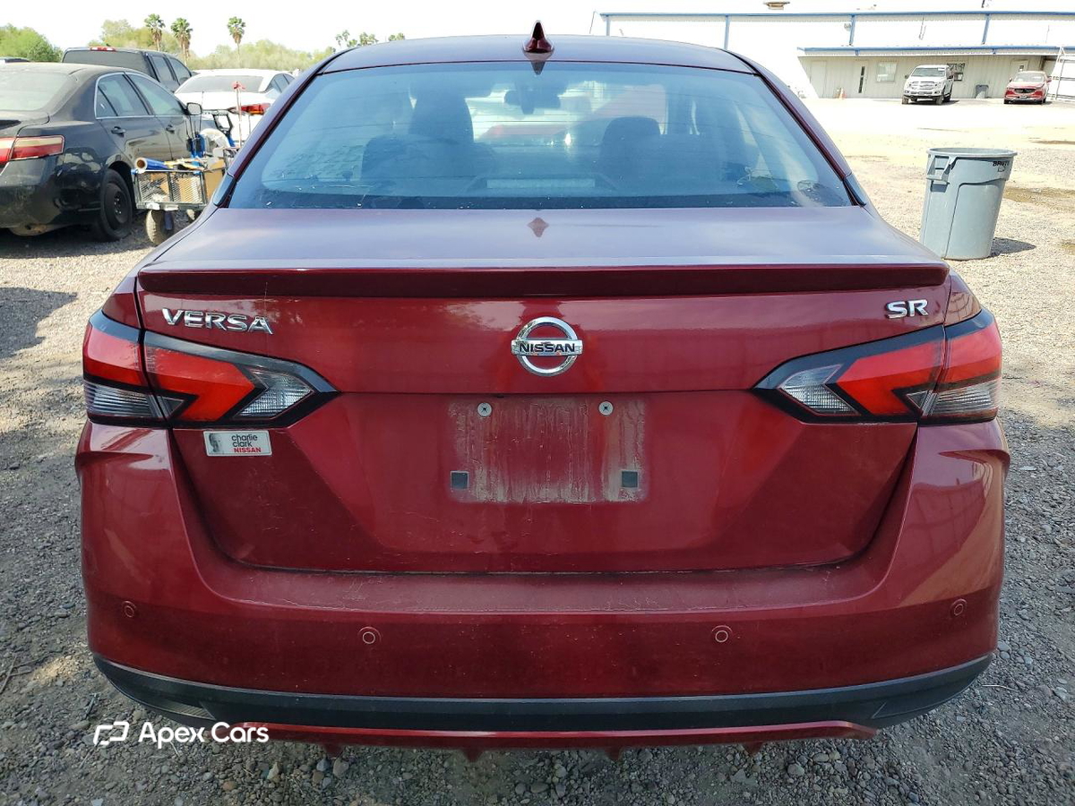 Nissan Versa 2020