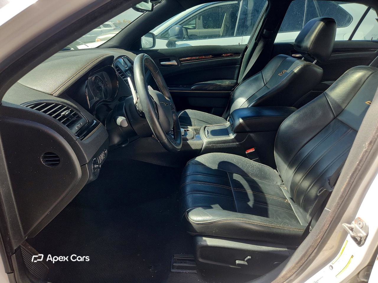 Chrysler 300 2017