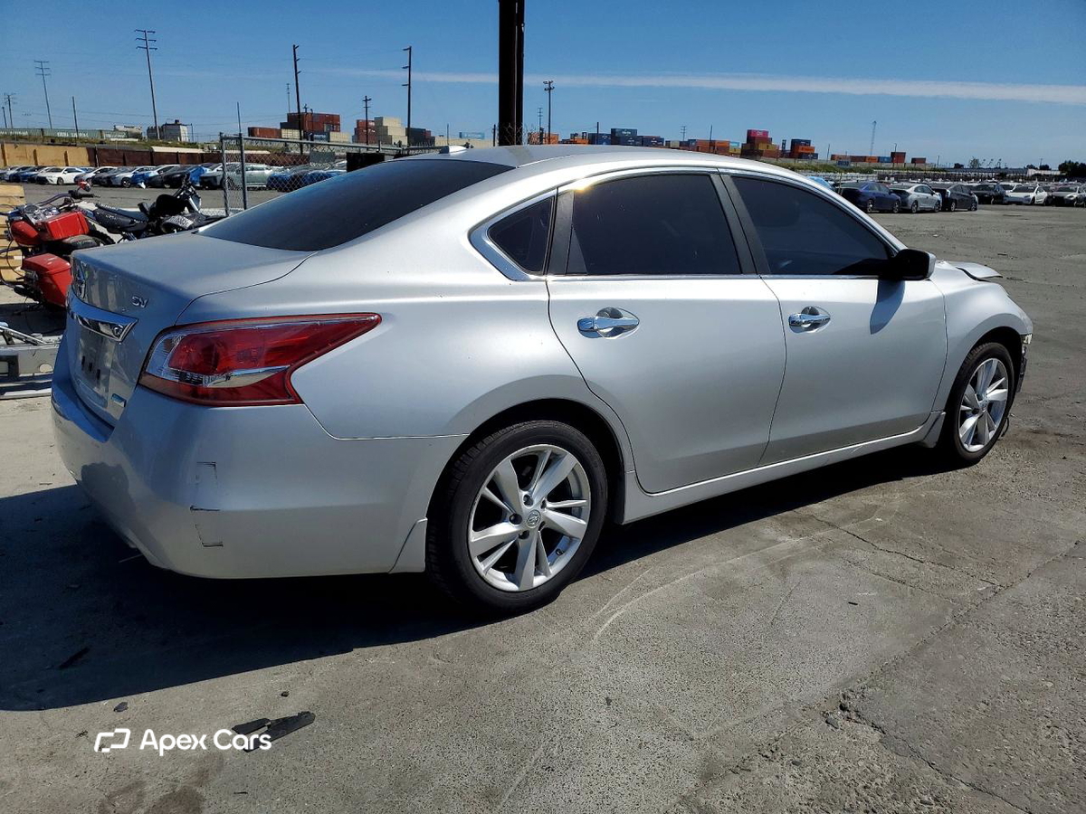 Nissan Altima 2013
