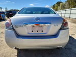 Nissan Altima 2012