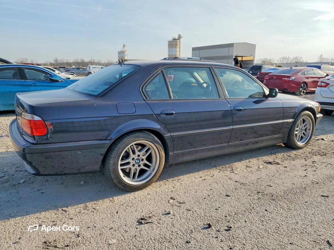 BMW Series 7 2001