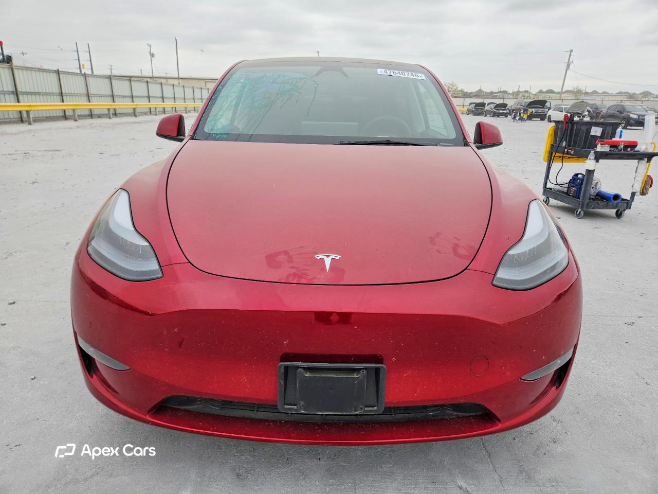 Tesla Model Y 2025