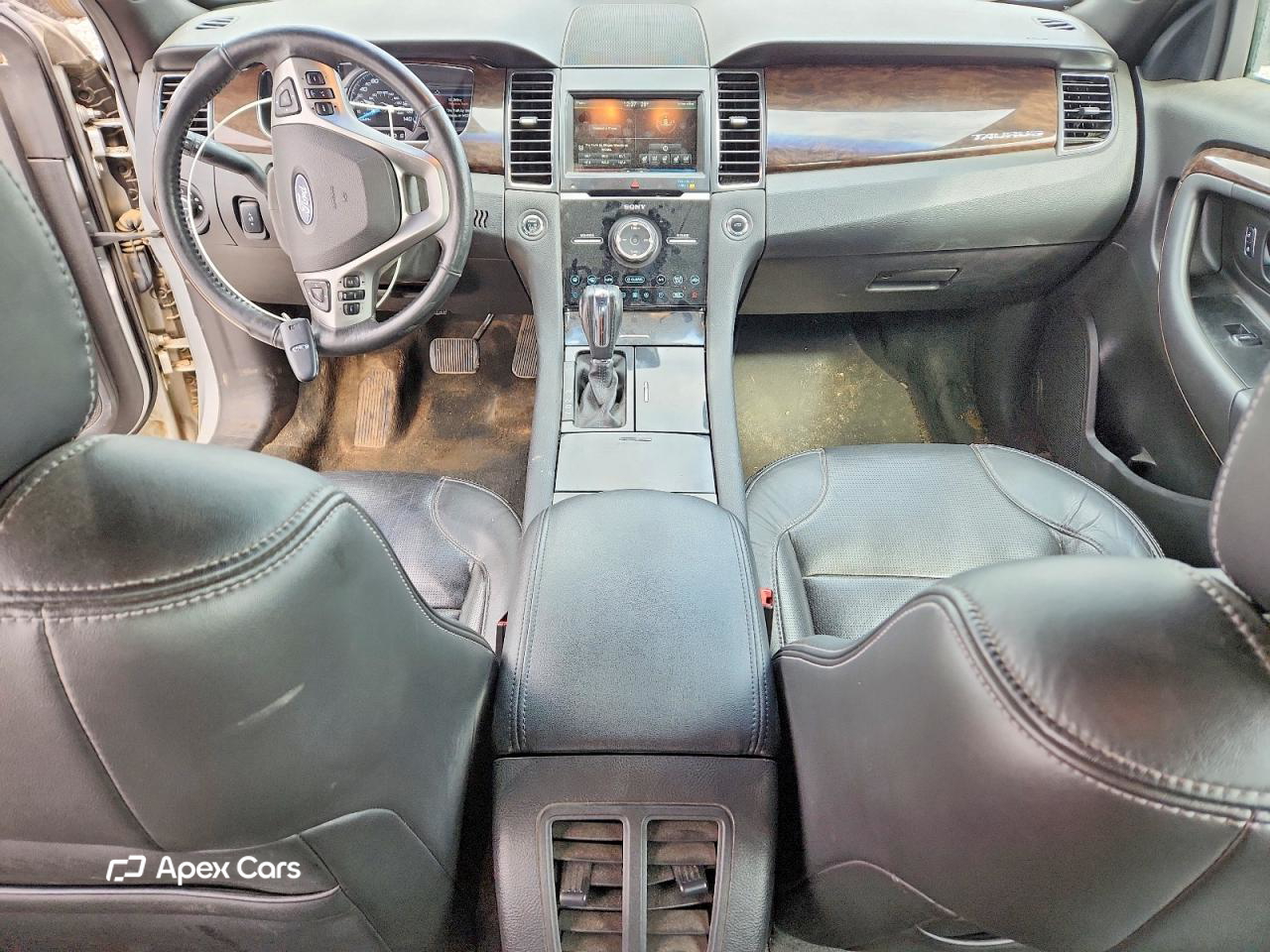Ford Taurus 2015