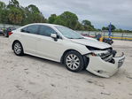 Subaru Legacy 2015