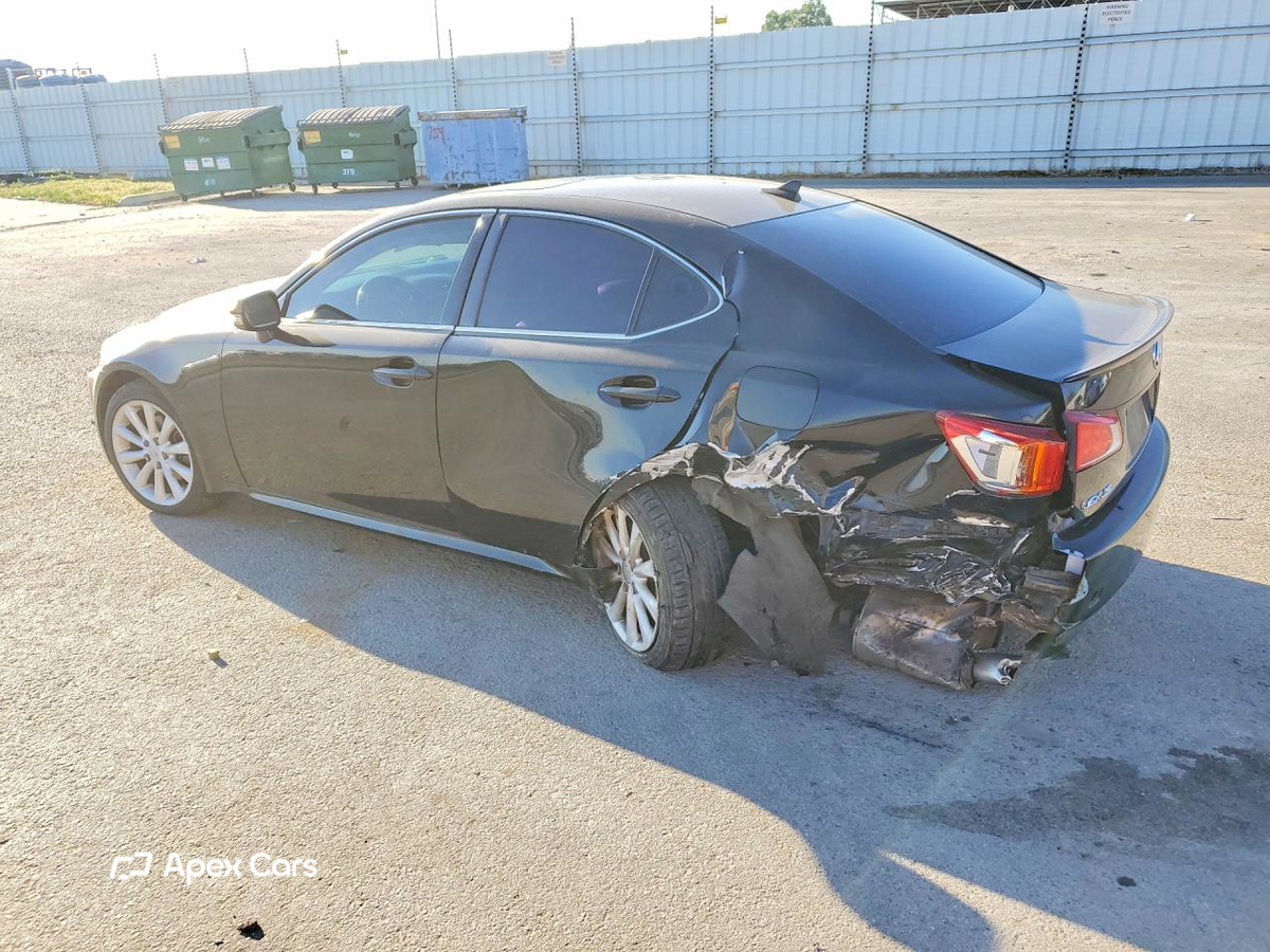 Lexus IS 2010