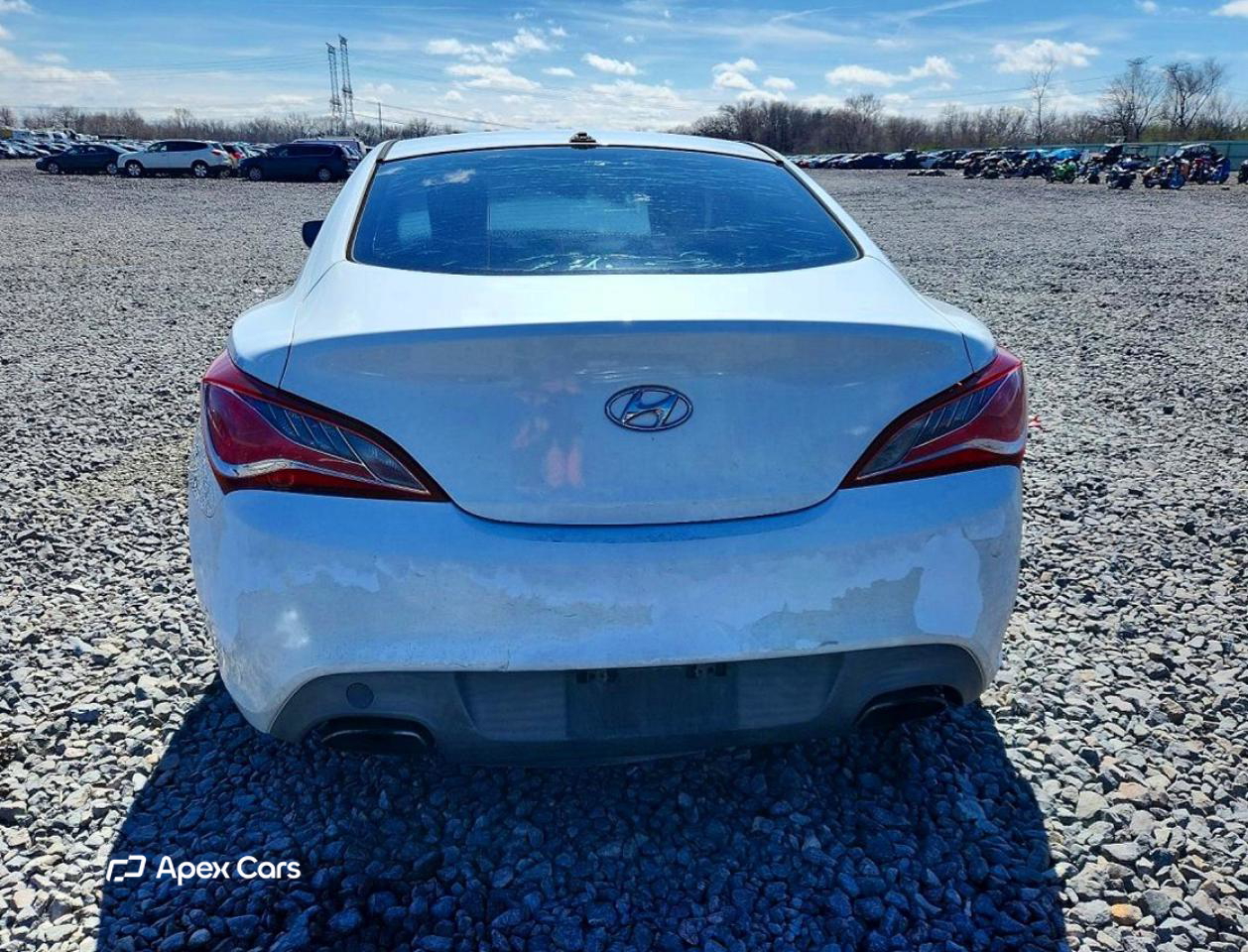 Hyundai Genesis 2014