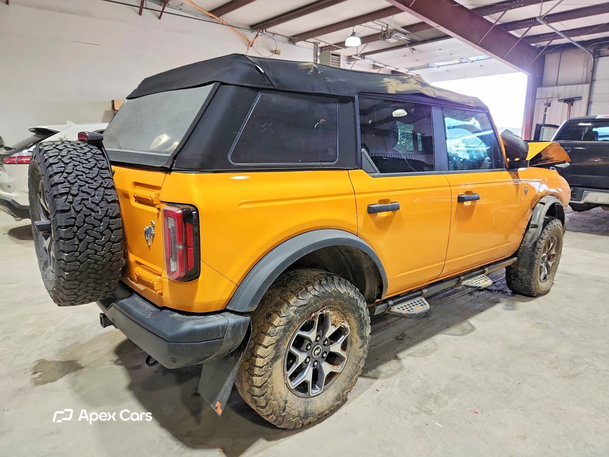 Ford Bronco 2022