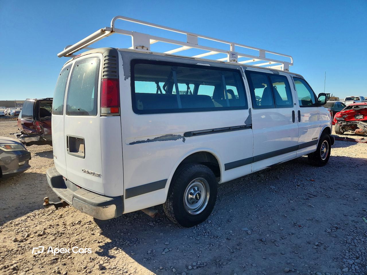 Chevrolet Express 2002