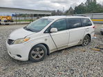 Toyota Sienna 2011