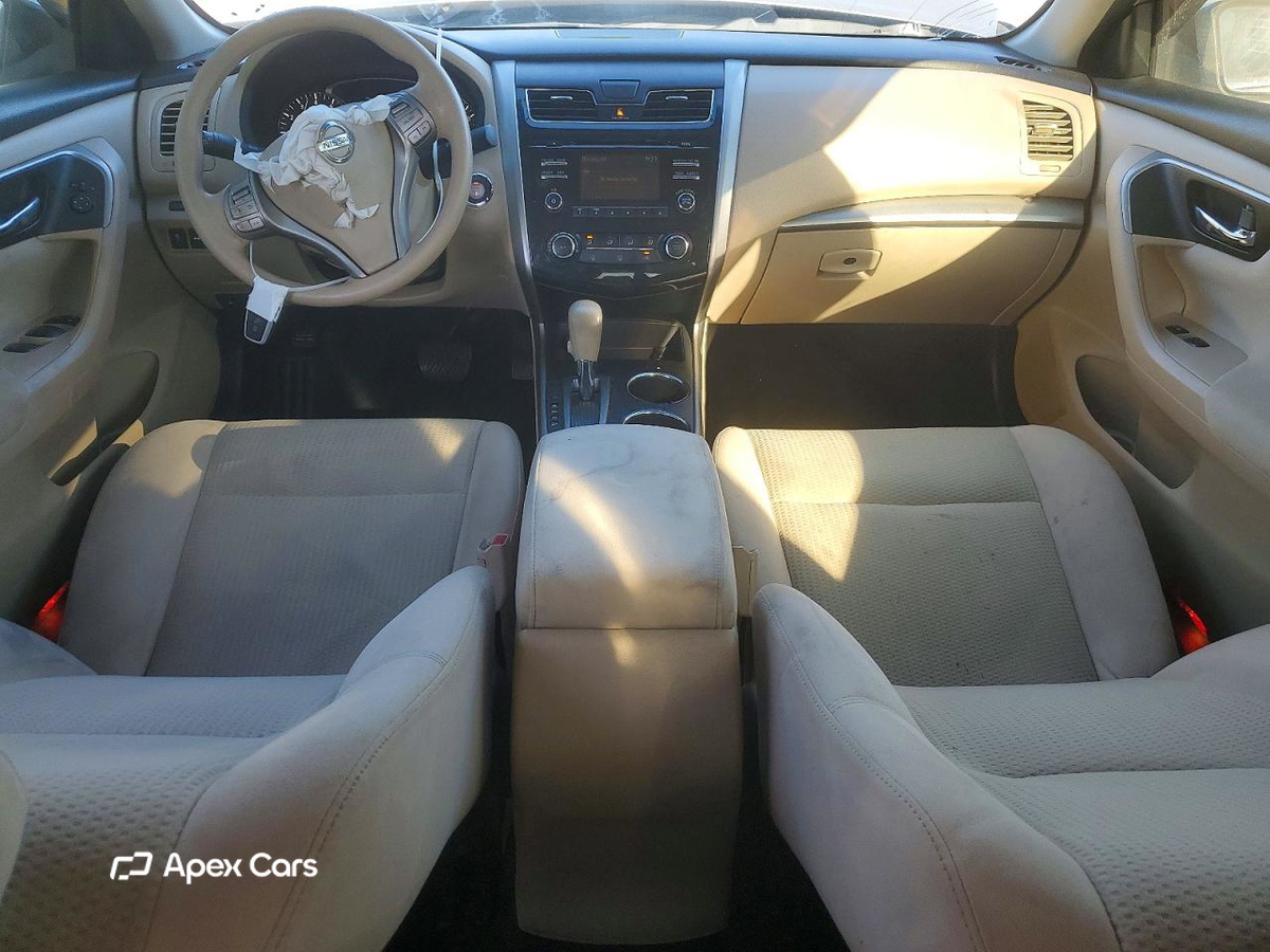Nissan Altima 2015