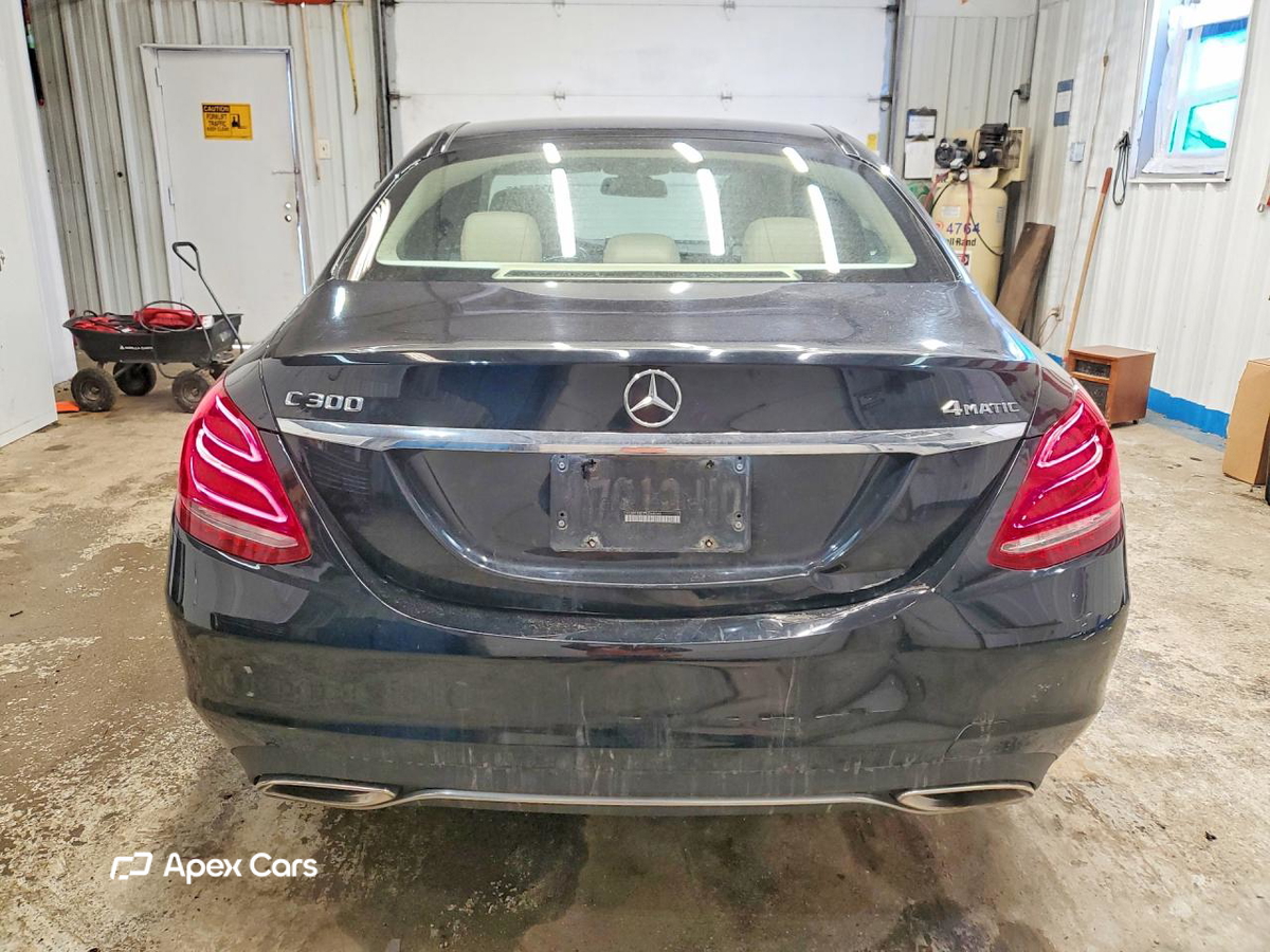Mercedes-Benz  2015