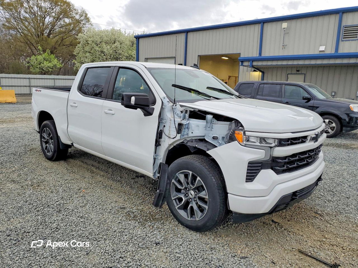 Chevrolet Silverado 2023
