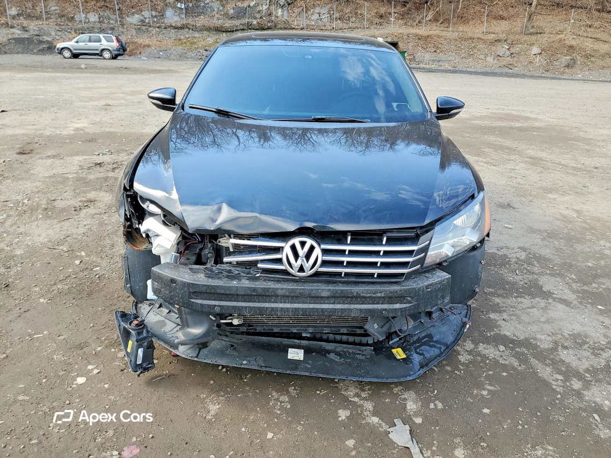 Volkswagen Passat 2012