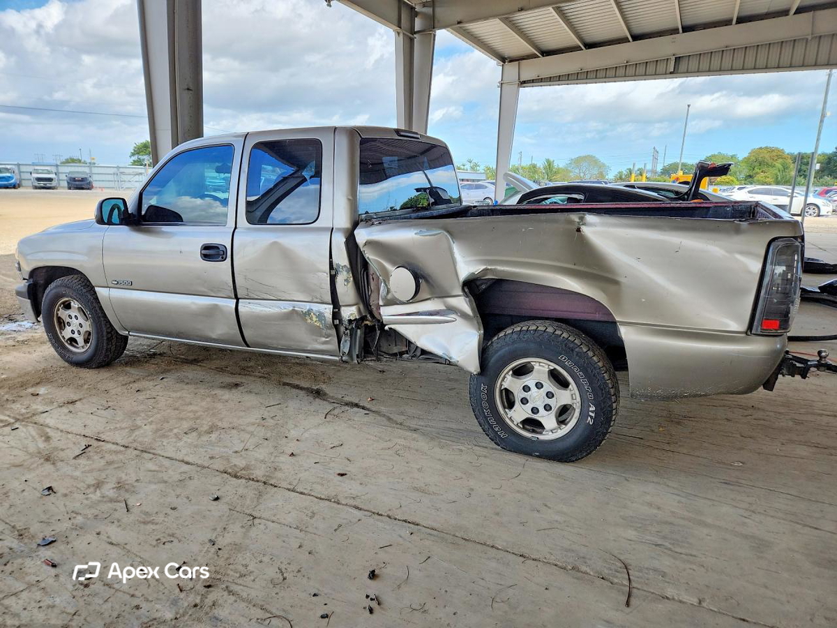 Chevrolet Silverado 2001