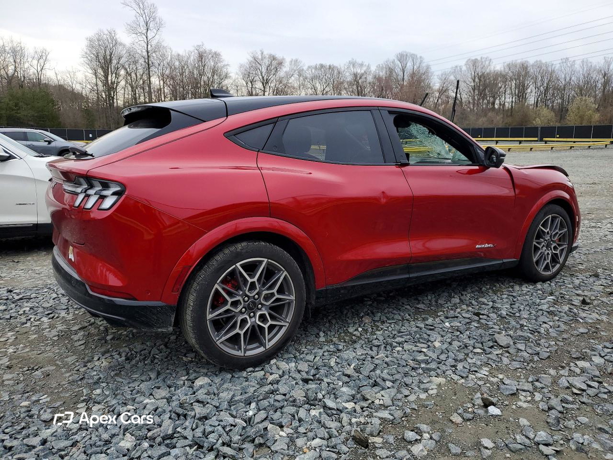 Ford Mustang 2024