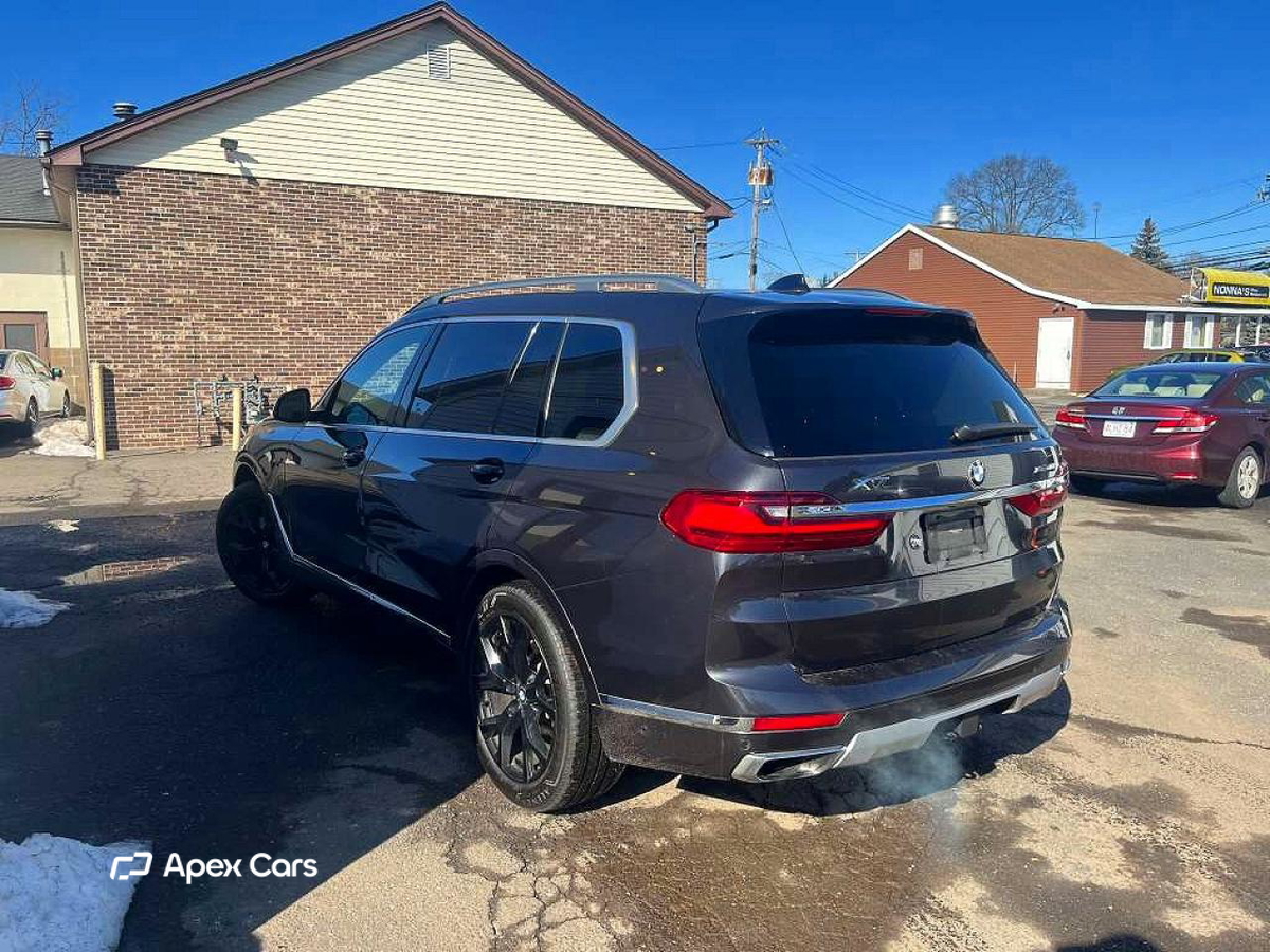 BMW X7 2020